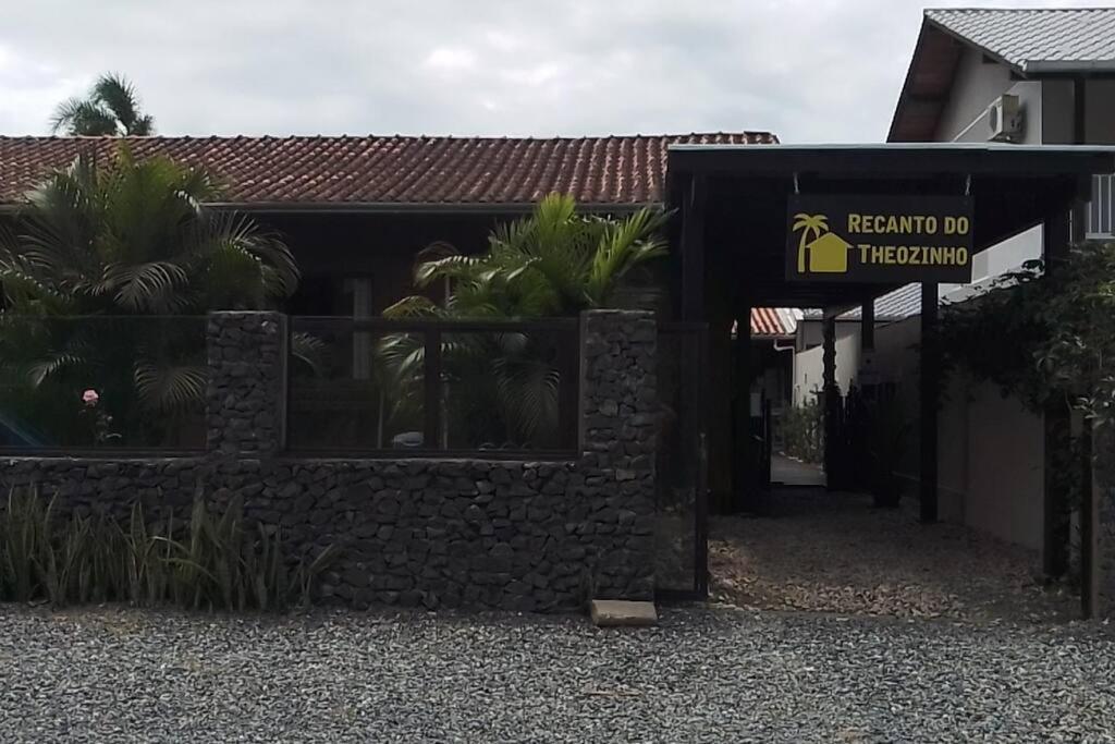 Residencial Recanto Do Theozinho บอมบินญัส ภายนอก รูปภาพ